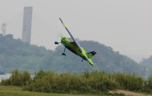 Pilot RC SkyWolf V2 73"  Scheme 04 Green/Blue